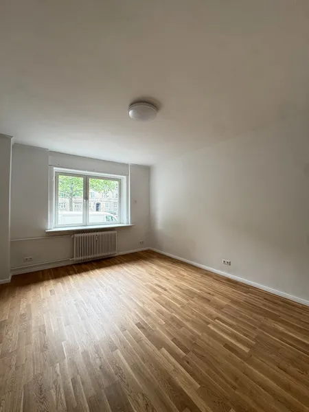 3 Zimmer Wohnung direkt am Theodor Heuss Platz - Erstbezug nach umfangreicher Modernisierung und — photo 1
